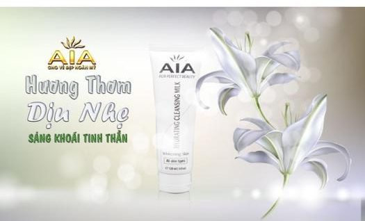 Sữa rửa mặt trắng da se khít chân lông AIA