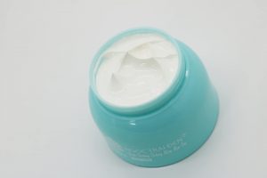 Kem Dưỡng Da Toàn Thân Ngọc Trai Đen